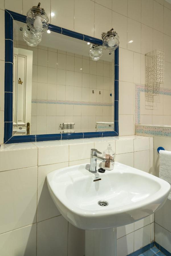 Amama Apartment By People Rentals Bilbao Ngoại thất bức ảnh